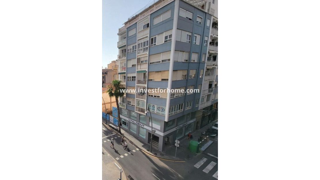 Verkoop - Appartement - Torrevieja - Centro