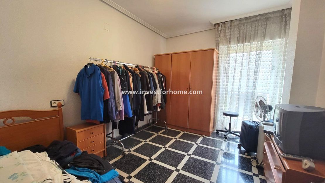 Verkoop - Appartement - Torrevieja - Centro