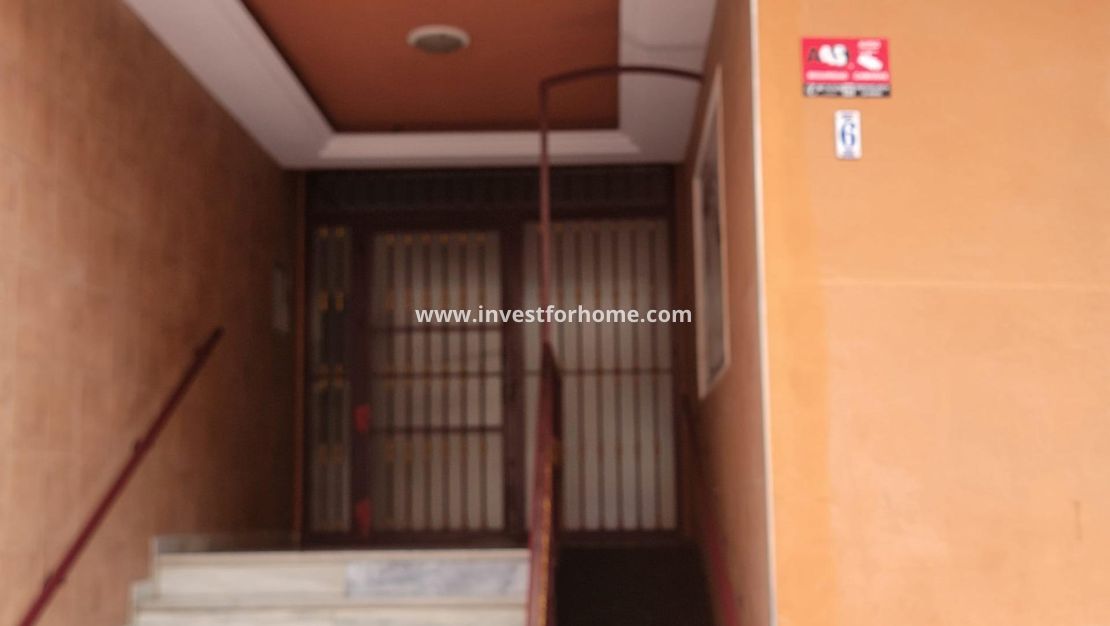 Verkoop - Appartement - Torrevieja - Centro