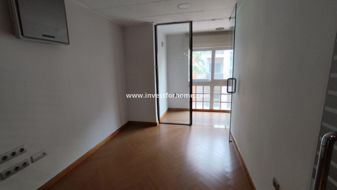 Verkoop - Appartement - Torrevieja - Centro