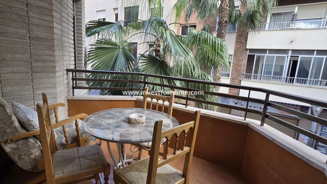 Verkoop - Appartement - Torrevieja - Centro