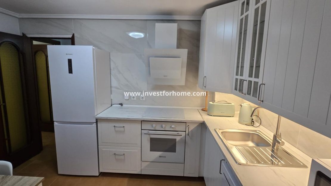 Verkoop - Appartement - Torrevieja - Centro