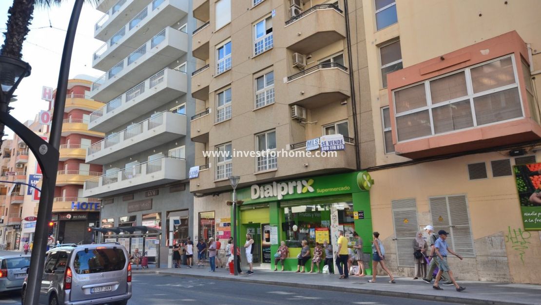 Verkoop - Appartement - Torrevieja - Centro