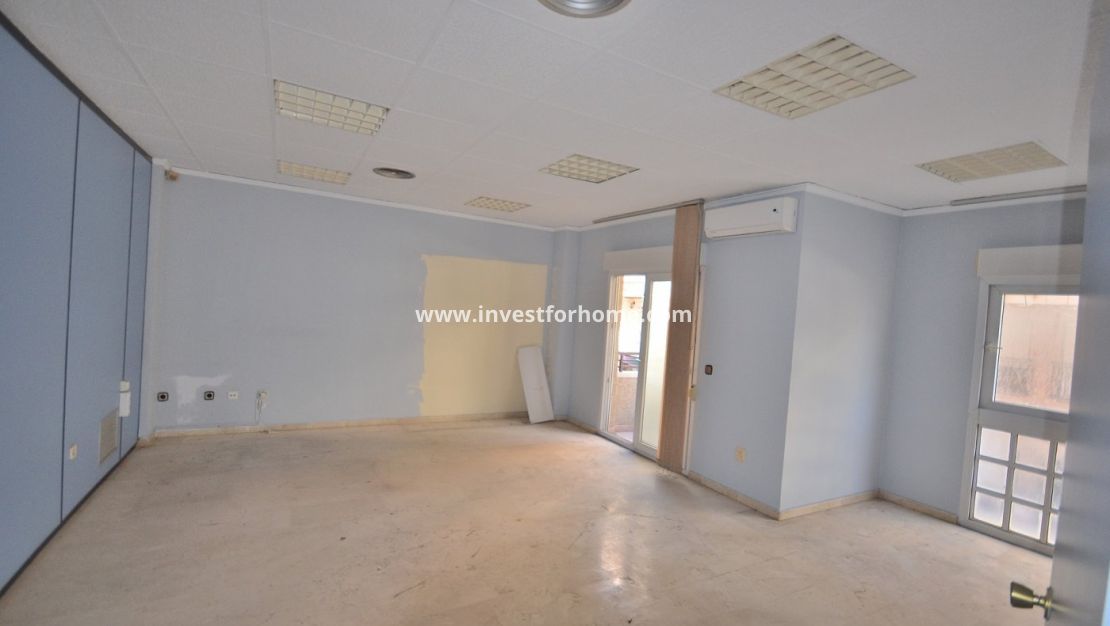 Verkoop - Appartement - Torrevieja - Centro