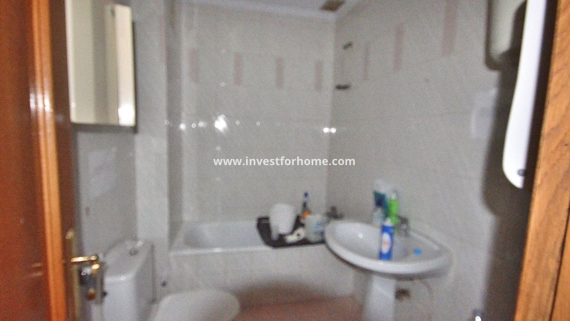 Verkoop - Appartement - Torrevieja - Centro