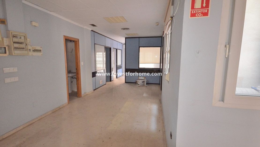 Verkoop - Appartement - Torrevieja - Centro