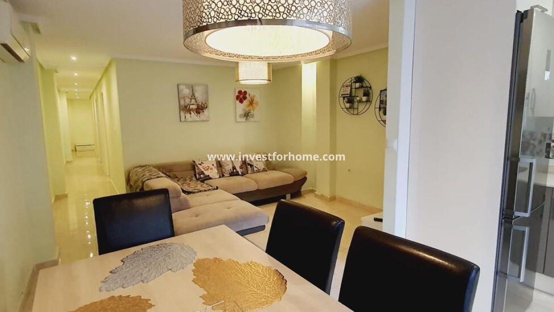 Verkoop - Appartement - Torrevieja - Centro