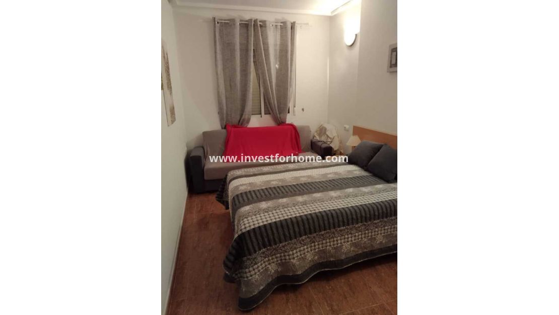 Verkoop - Appartement - Torrevieja - Centro