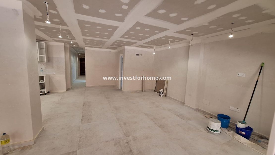 Verkoop - Appartement - Torrevieja - Centro