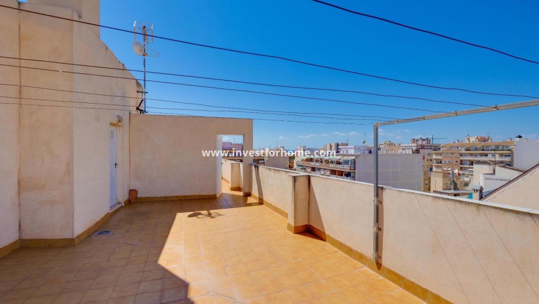 Verkoop - Appartement - Torrevieja - Centro
