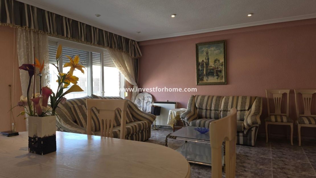 Verkoop - Appartement - Torrevieja - Centro