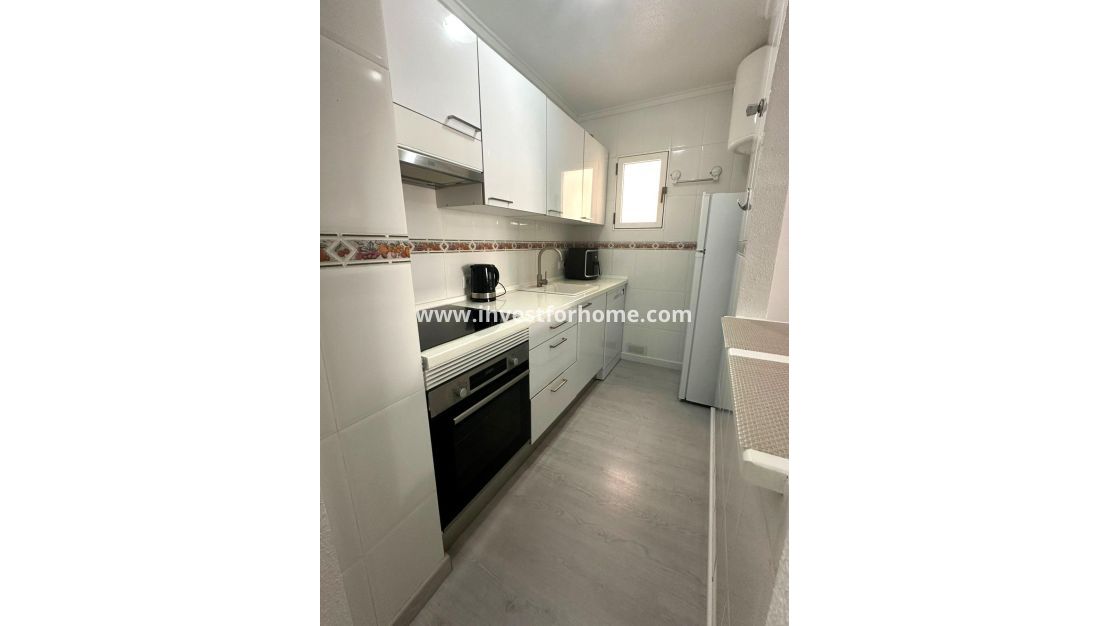Verkoop - Appartement - Torrevieja - Centro