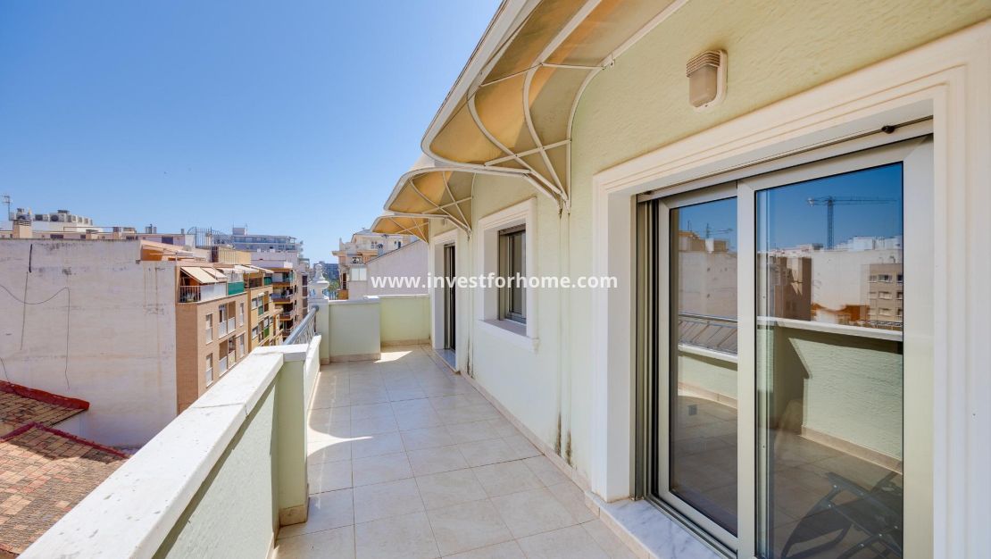 Verkoop - Appartement - Torrevieja - Centro