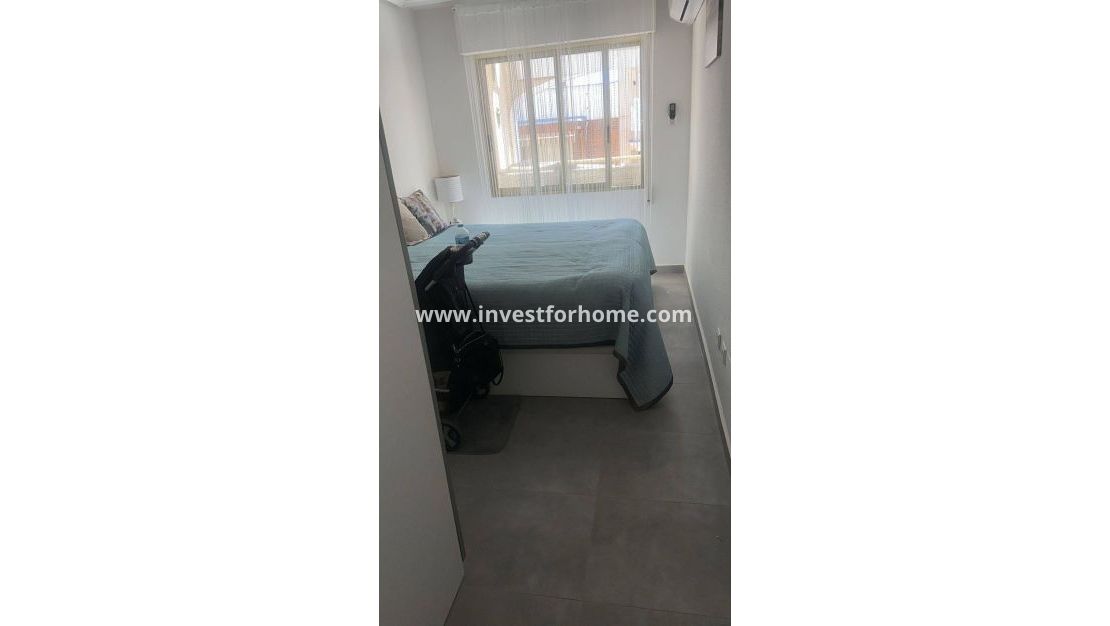 Verkoop - Appartement - Torrevieja - Centro
