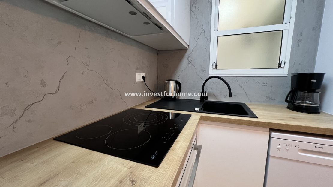 Verkoop - Appartement - Torrevieja - Centro