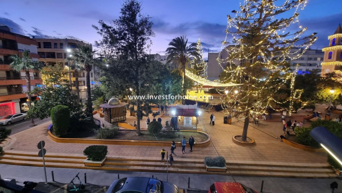 Verkoop - Appartement - Torrevieja - Centro