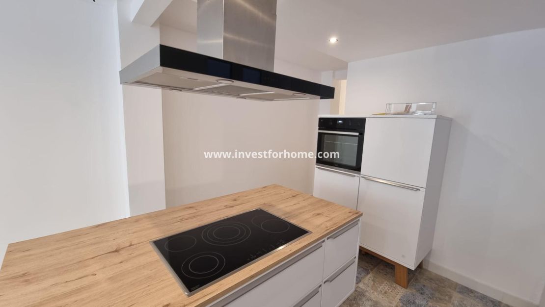 Verkoop - Appartement - Torrevieja - Centro