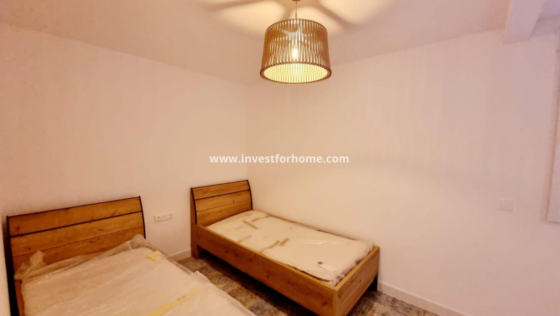 Verkoop - Appartement - Torrevieja - Centro