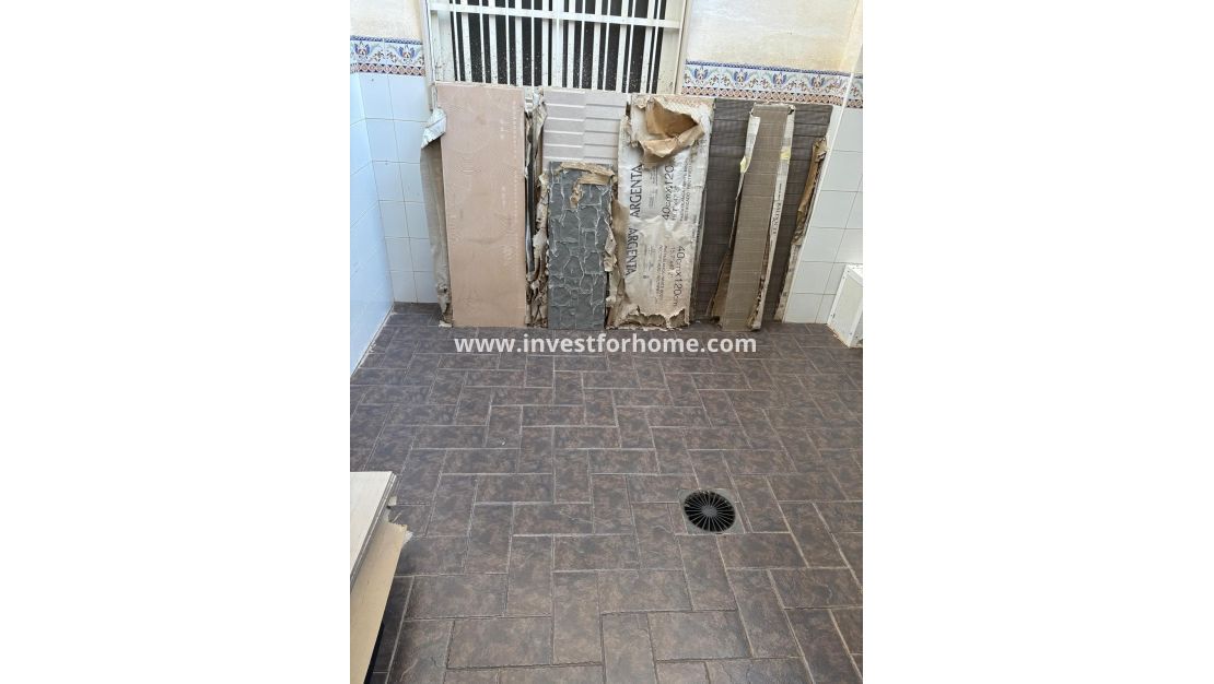 Verkoop - Appartement - Torrevieja - Centro