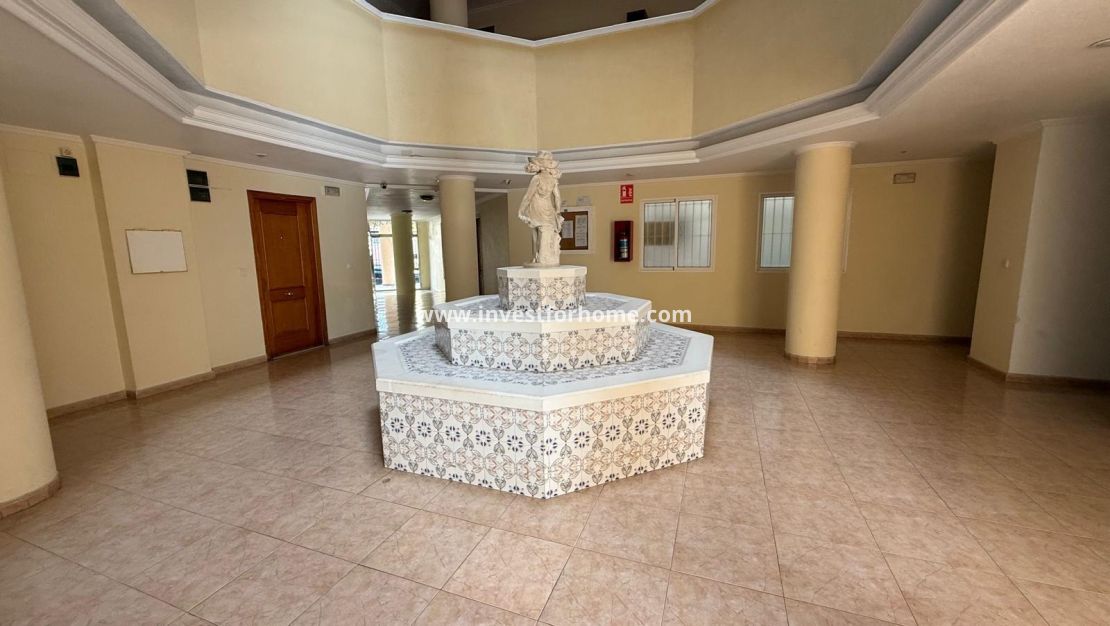 Verkoop - Appartement - Torrevieja - Centro