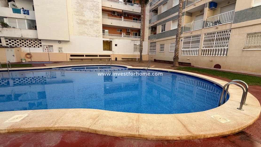 Verkoop - Appartement - Torrevieja - Centro