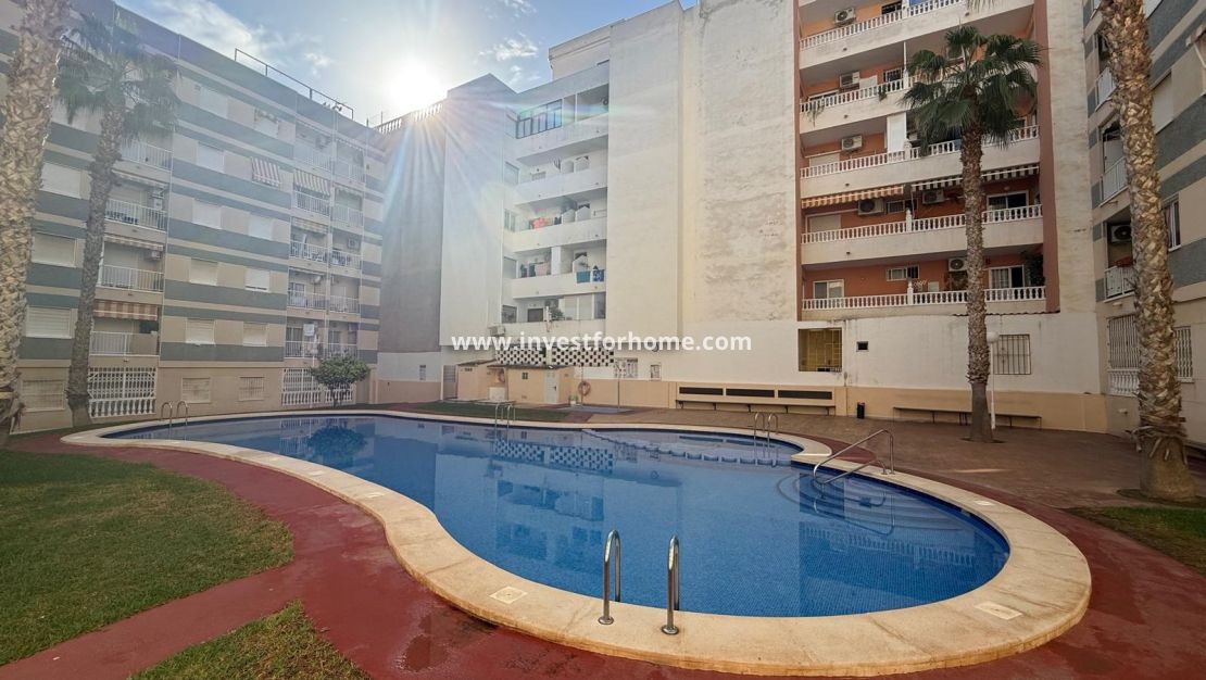 Verkoop - Appartement - Torrevieja - Centro