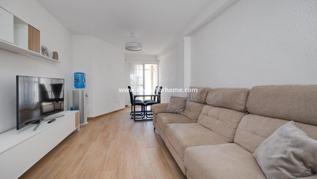 Verkoop - Appartement - Torrevieja - Centro