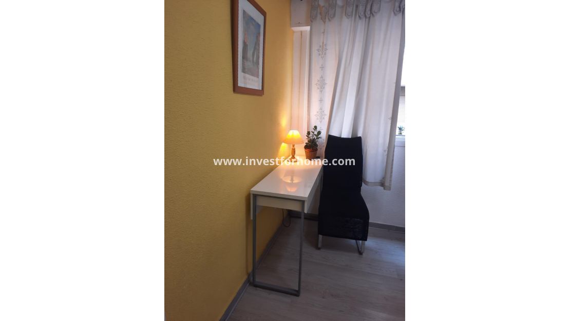 Verkoop - Appartement - Torrevieja - Centro