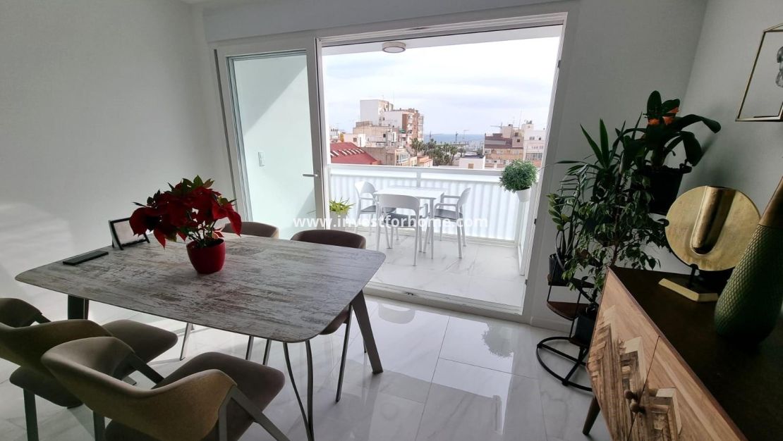 Verkoop - Appartement - Torrevieja - Centro
