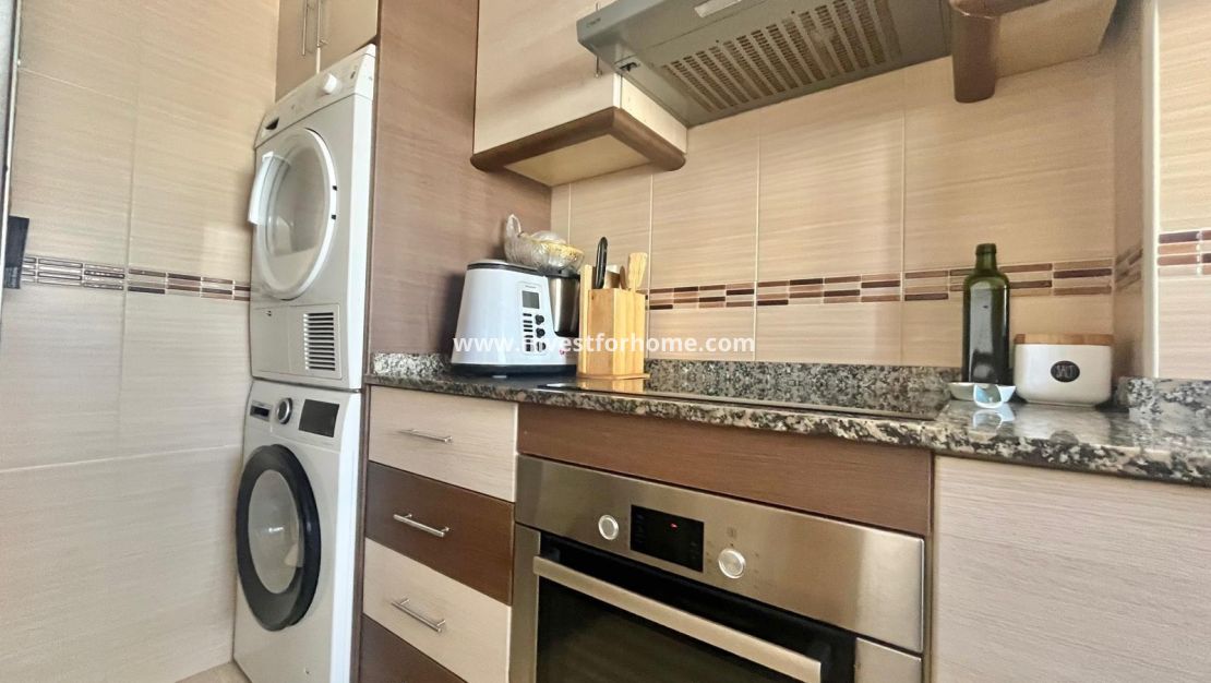 Verkoop - Appartement - Torrevieja - Centro