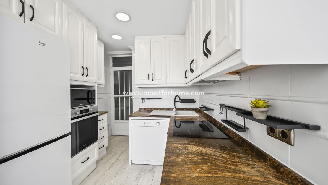 Verkoop - Appartement - Torrevieja - Centro