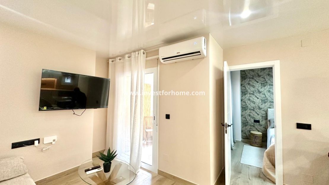 Verkoop - Appartement - Torrevieja - Centro