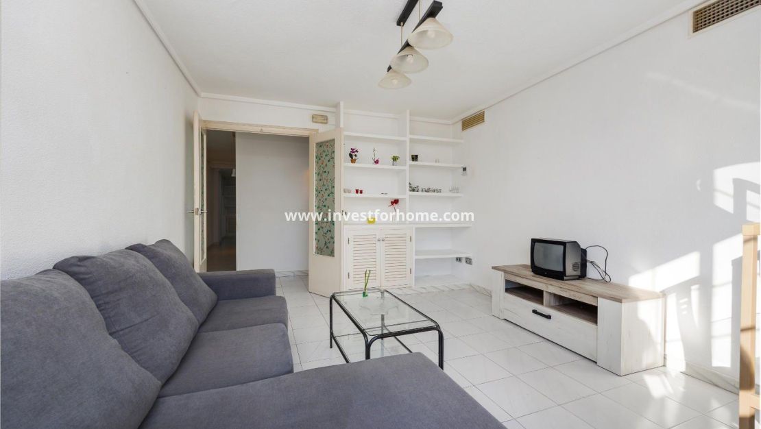 Verkoop - Appartement - Torrevieja - Centro