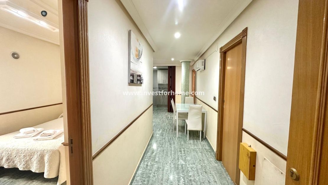Verkoop - Appartement - Torrevieja - Centro