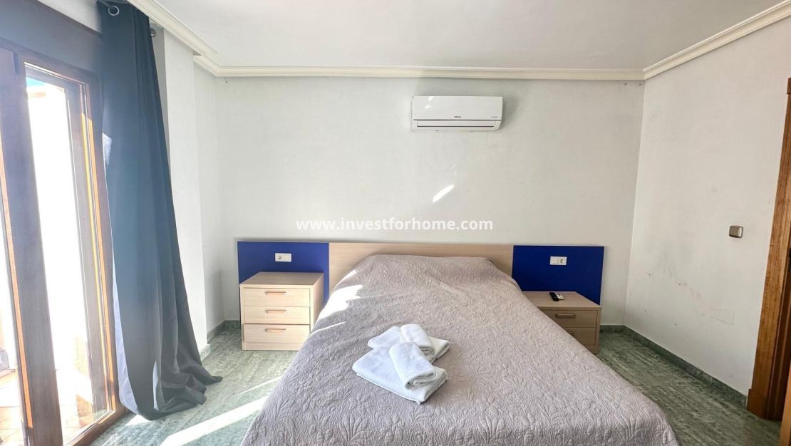 Verkoop - Appartement - Torrevieja - Centro