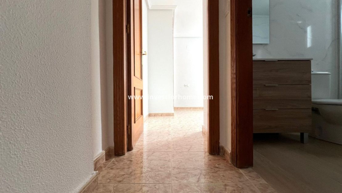 Verkoop - Appartement - Torrevieja - Centro