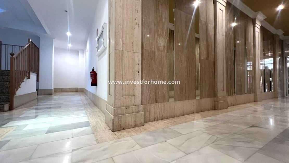 Verkoop - Appartement - Torrevieja - Centro