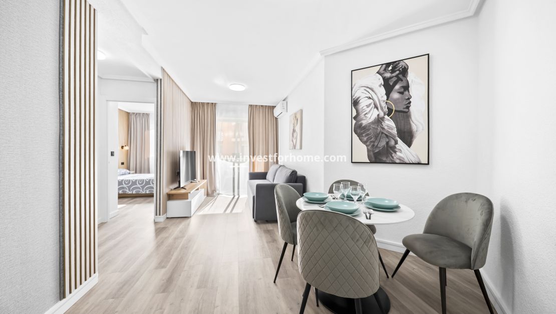 Verkoop - Appartement - Torrevieja - Centro