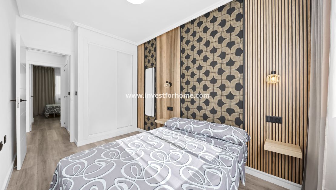 Verkoop - Appartement - Torrevieja - Centro