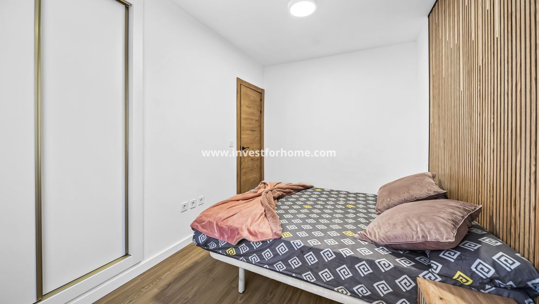 Verkoop - Appartement - Torrevieja - Centro