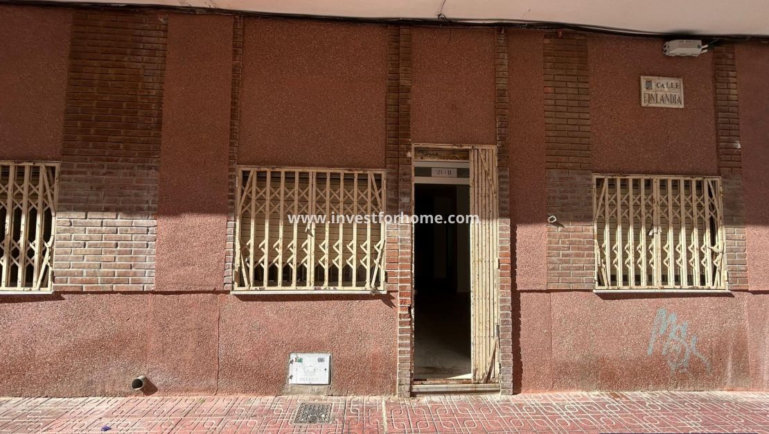 Verkoop - Appartement - Torrevieja - Centro