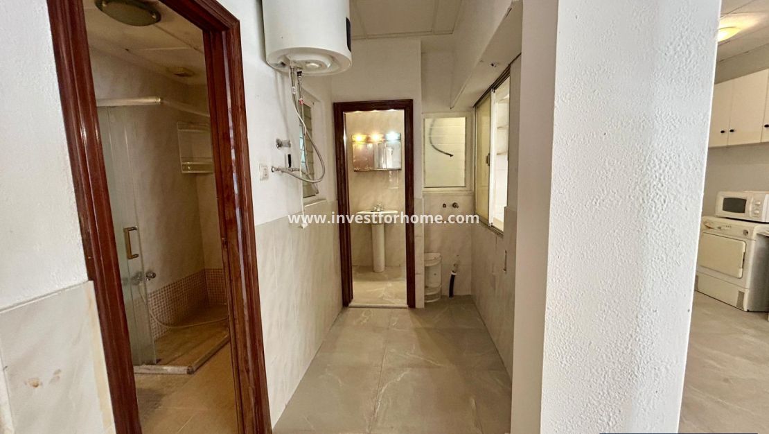 Verkoop - Appartement - Torrevieja - Centro