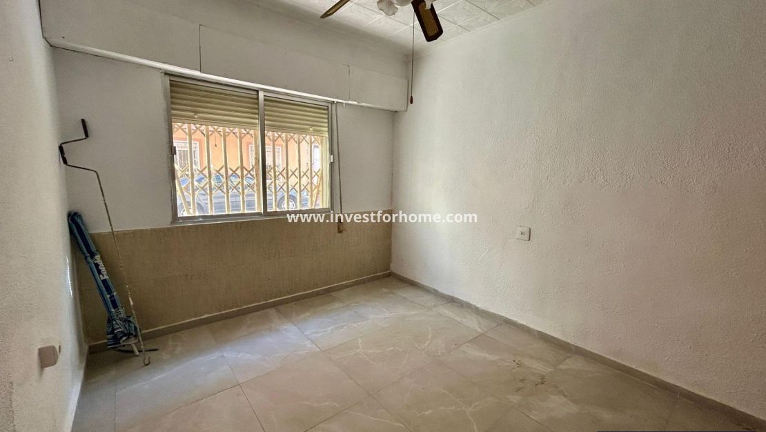 Verkoop - Appartement - Torrevieja - Centro