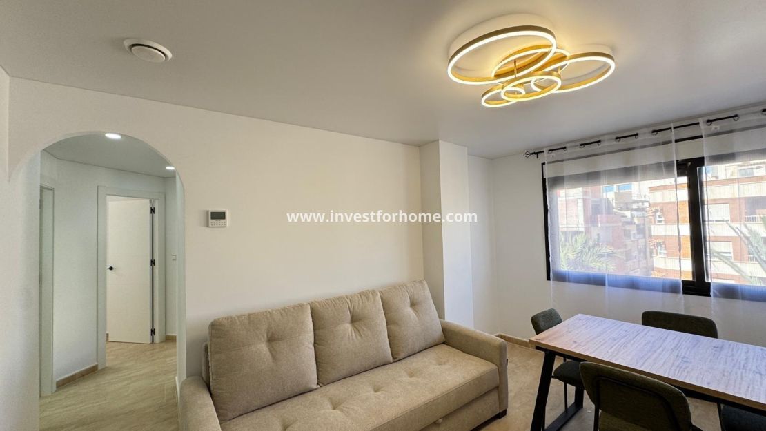 Verkoop - Appartement - Torrevieja - Centro
