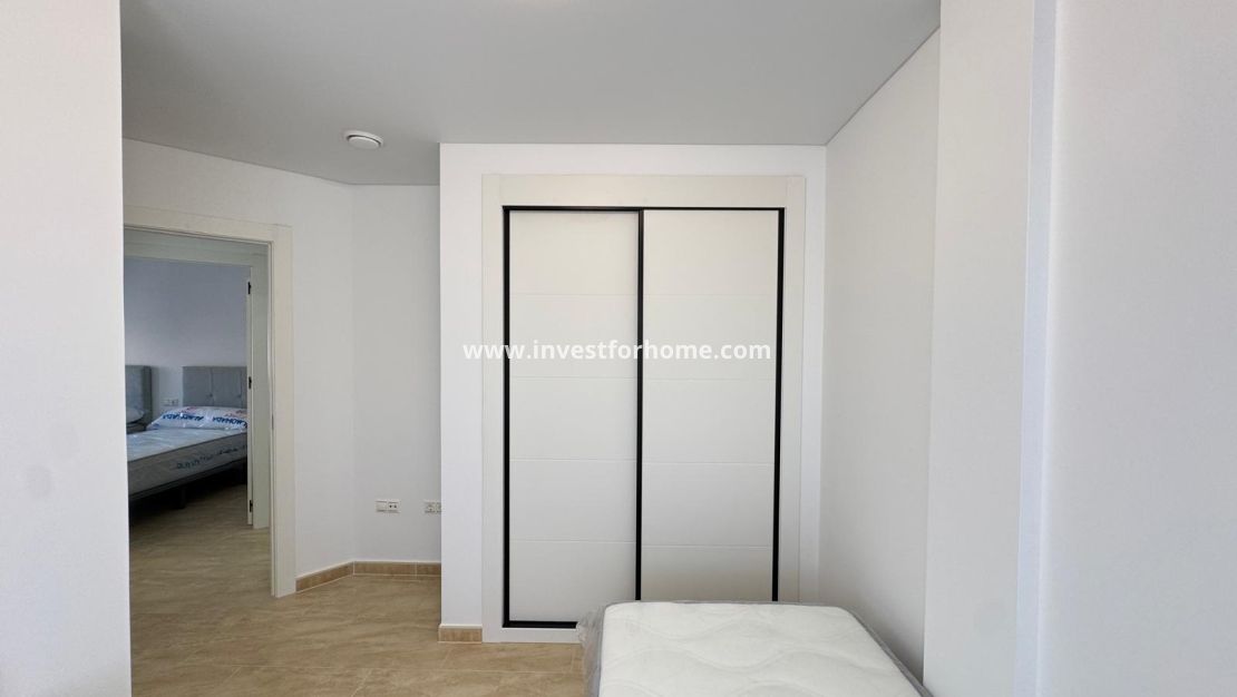 Verkoop - Appartement - Torrevieja - Centro