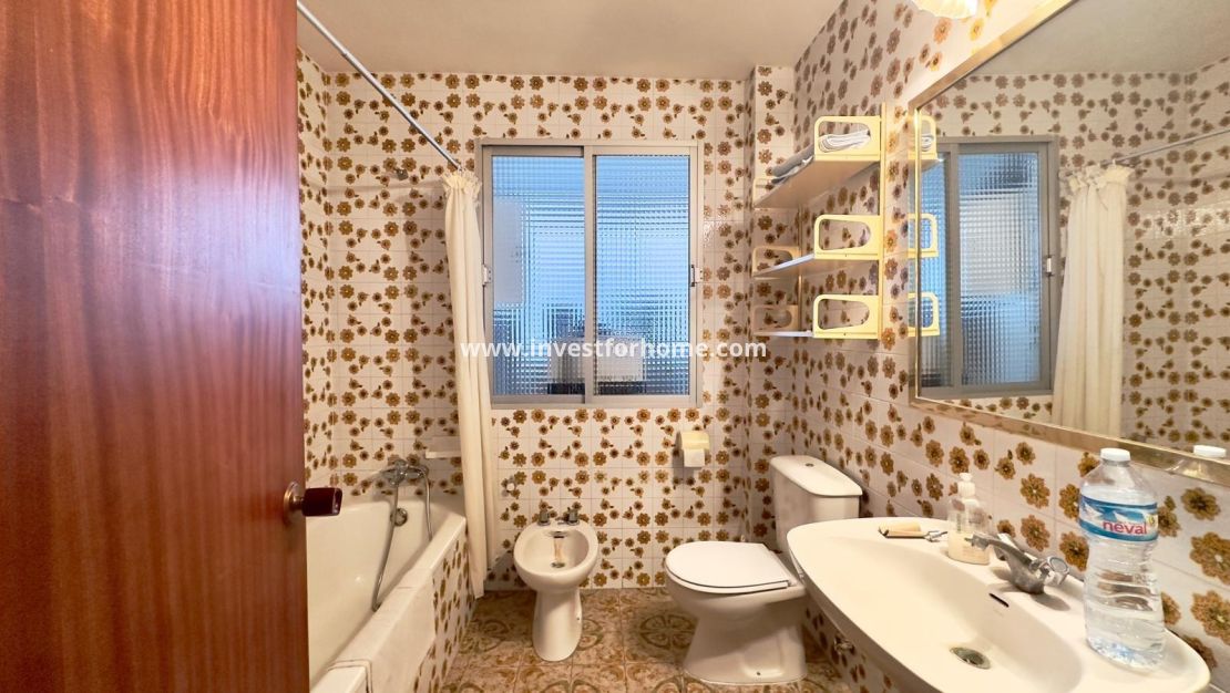 Verkoop - Appartement - Torrevieja - Centro