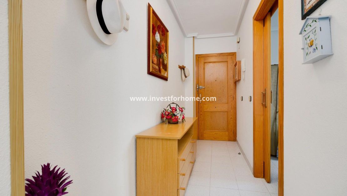 Verkoop - Appartement - Torrevieja - Centro