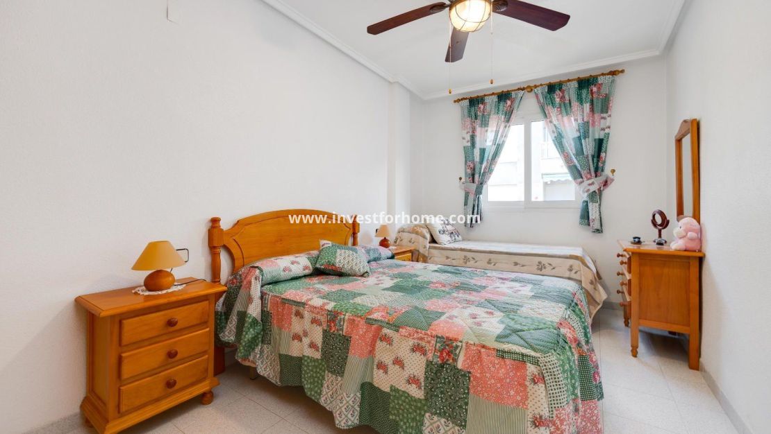 Verkoop - Appartement - Torrevieja - Centro