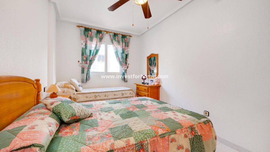 Verkoop - Appartement - Torrevieja - Centro