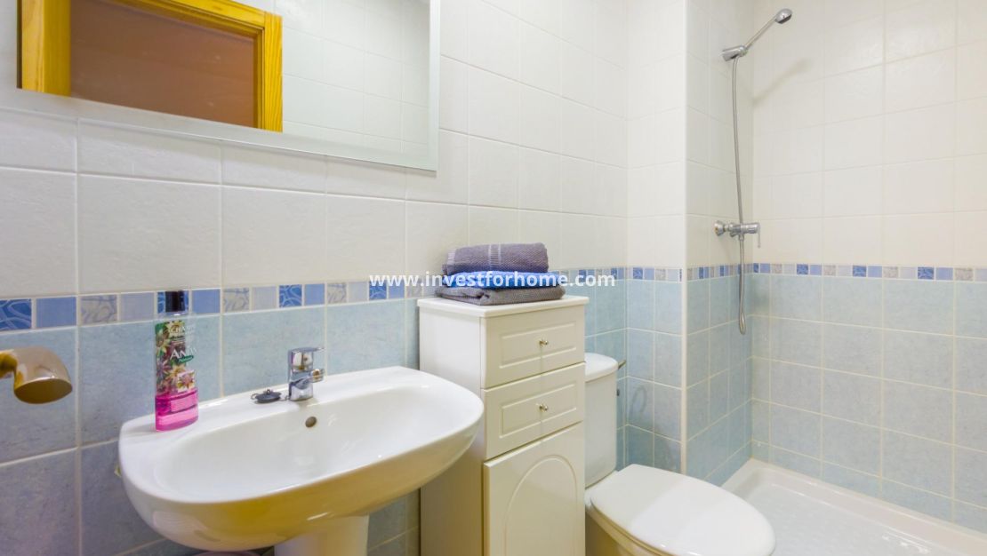 Verkoop - Appartement - Torrevieja - Centro